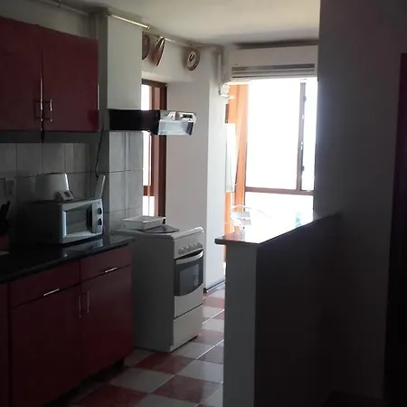 Nucu I Apartman *